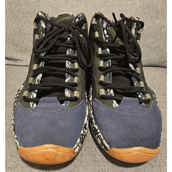 Reebok Question Mid Iverson Classic Sneaker Black/Navy/Grey Basketball Shoes - Picture 1 of 11